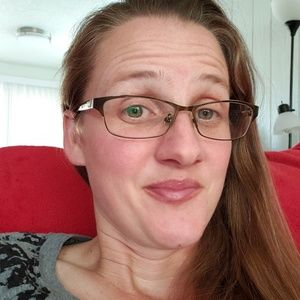 Meet your Posher, Stacey